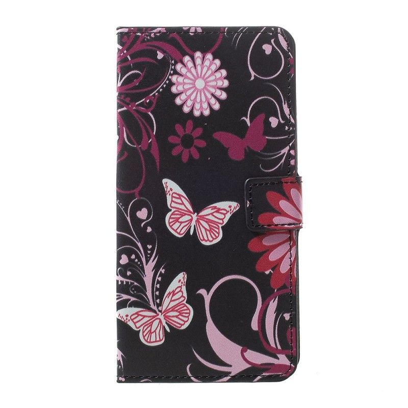 Fodral Samsung Galaxy A30 Ljusblå Fjärilar Och Blommor